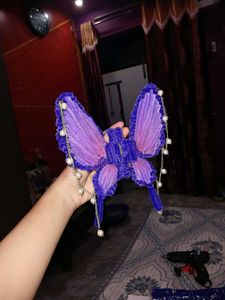 🦋 Handmade Butterfly Hair Clutcher with Pearl Cha