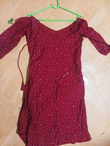 Girls' Red Kurta Set with Floral Print