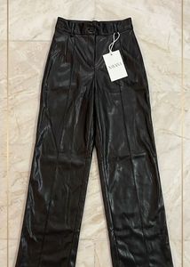 Zipper Faux Leather Pants Size XS
