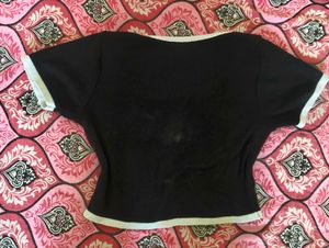 Cute Black &amp; White Casual Top