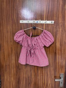 Chic Red Gingham Puff Sleeve Top