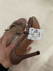 Zara brown heels