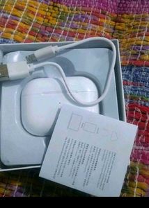 Wireless Earbuds with Active Noise Cancellation