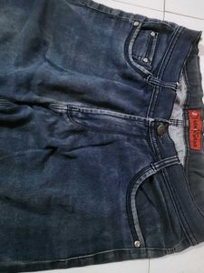 4 men jeans