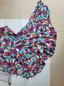 Floral Bell sleeve top with Lace trim