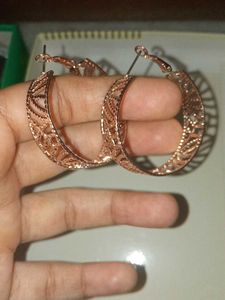 ring shape golden earrings