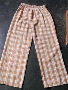 Checkered Wide Leg Pants