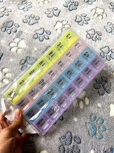 Big Medicine Organizer  Airtight Storage Box (New)