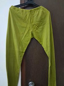 Sale: Mehendi Green: Legging