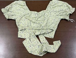 Floral Puff Sleeve Wrap Top