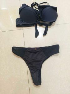 Stylish Black Bikini Set