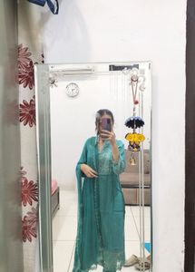 Beautiful Teal Kurta Set
