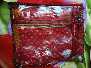 This New Beautiful Double Colour Bandhani Saree