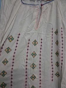 White Embroidered Bohemian Tunic Top