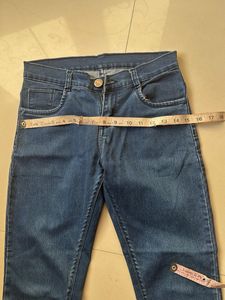 Light Wash High Waisted Jeans