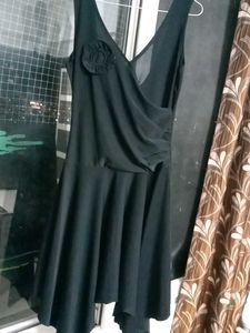 Elegant Black Sleeveless Dress