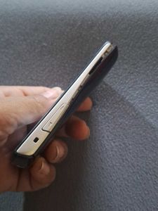 Samsung S5620 Monte Mobile Phone