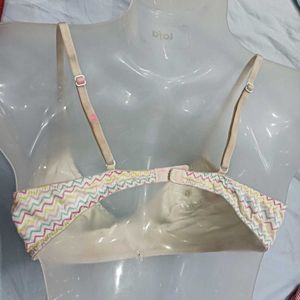 Colorful 😍Chevron Print Bra