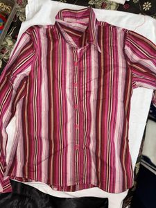 Y2k office siren Fitted Shirt