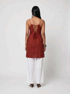 Nishorama Ramya Kurti