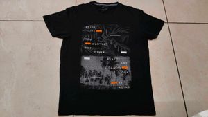 Black Graphic Print T-Shirt