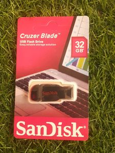 SanDisk Cruzer Blade 32GB USB Flash Drive