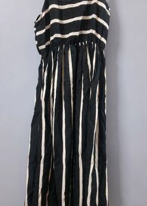 Sleeveless Long Kurti 🤍(bargain If U Want Any Combo)
