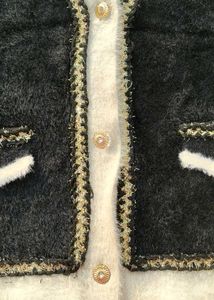 Chic Black &amp; White Cardigan