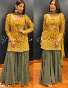 GEORGETTE WITH HAVVY EMBROIDERY WORK