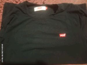 Used Full Sleeves Cotton Tshirt