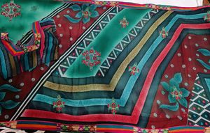 🇳🇿💫🎀Elegant Teal &amp; Maroon Floral Saree