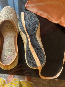 PunjBi Jutti With Work It’s New But No Tag