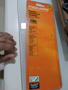 GARDENING ORIGINAL FISKARS  SCISSOR