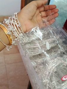 stylish bangle women  girl party wear and fes