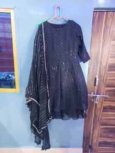 6 Meter Sarara With Frock