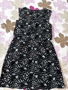 Elegant Black Lace Dress