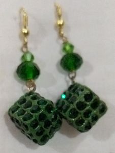 GREEN STONE EARINGS