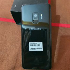 Samsung Galaxy S9 with Box