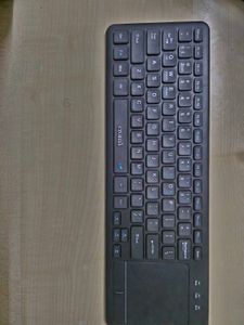 Croma Wireless Keyboard with Touchpad