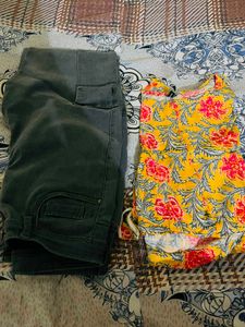 Stylish Women's Jeans &amp; Floral Crop Top Set