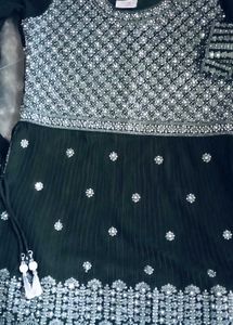 Elegant Olive Green Embroidered Lehenga Choli Set