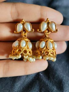 Elegant Pearl Jhumka Earrings