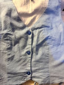 COMBO waistcoat tops