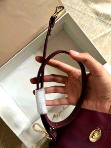 Gorgeous new PURE LEATHER Hand Bag + Sling Ba