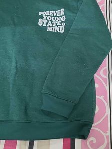 Green Graphic Sweatshirt