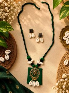 Unique Nataraja Pendant Necklace & Earrings Set