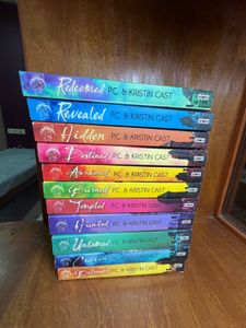House of Night Series / 11 Books Lot