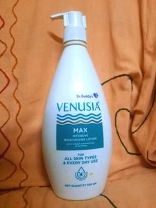 Venusia Max Intensive Moisturizing Lotion