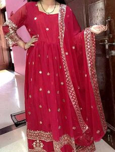 ADITI MAROON GOWN AND DUPATTA SET