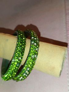 Green Stone Bangle Set